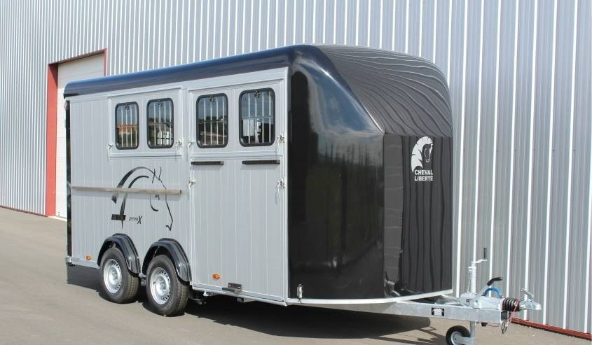 Van CHEVAL LIBERTE 4 places OPTIMAX
