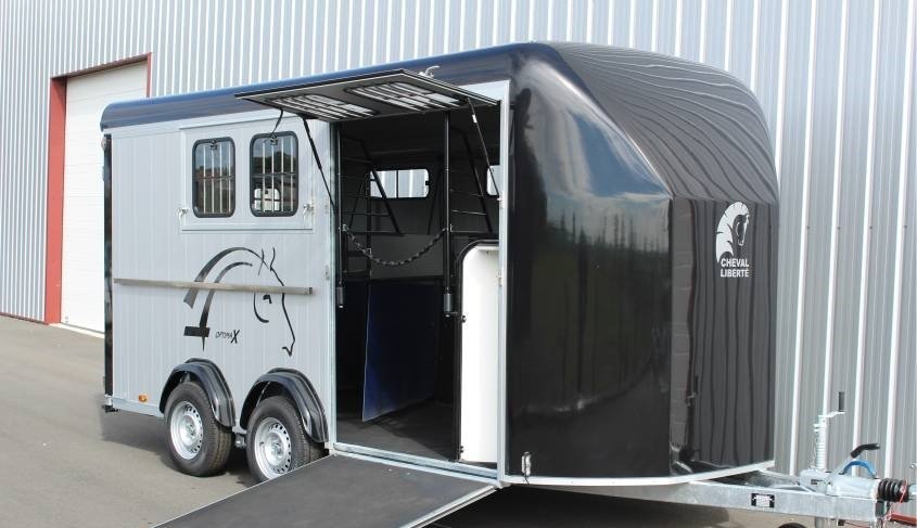 Van CHEVAL LIBERTE 4 places OPTIMAX
