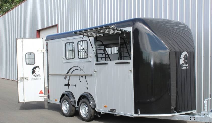 Van CHEVAL LIBERTE 4 places OPTIMAX