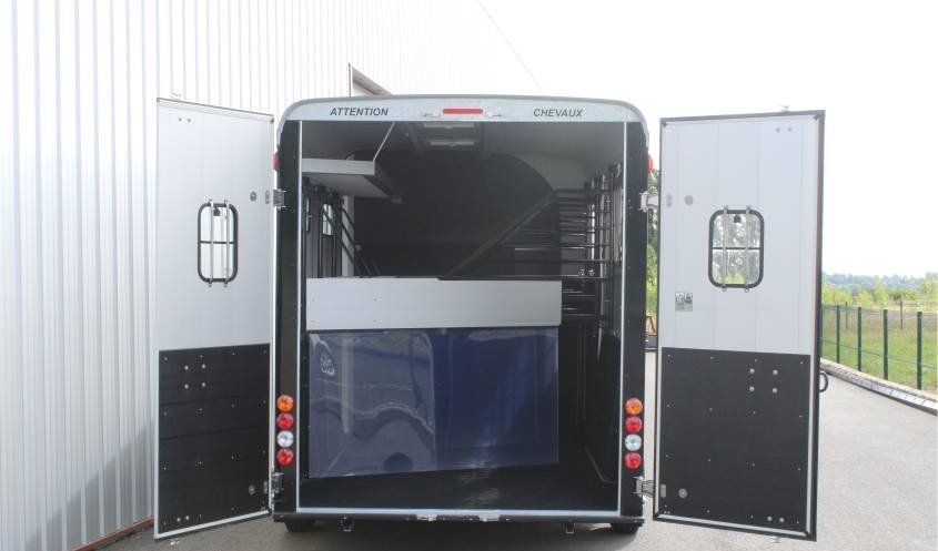 Van CHEVAL LIBERTE 4 places OPTIMAX