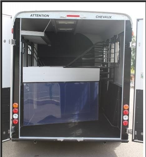 Van CHEVAL LIBERTE 4 places OPTIMAX